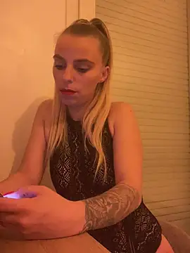 BrumeLove online show from 04-11-26, 07:39