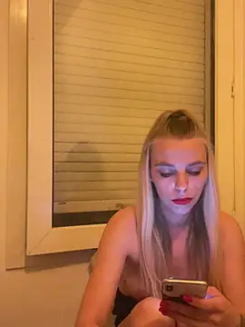 BrumeLove online show from 04-30-26, 08:57