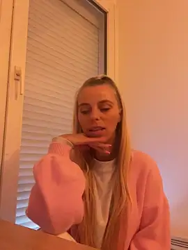 BrumeLove online show from 06-05-26, 07:14