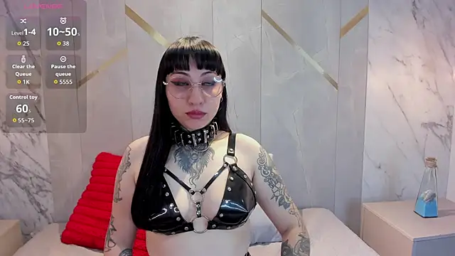 Ravenna666  online show from 11-27-25, 01:11