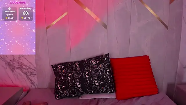 Ravenna666  online show from 12-14-25, 11:38