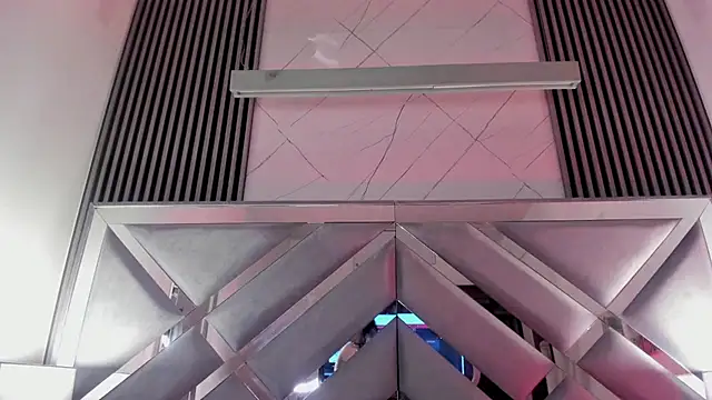 Ravenna666  online show from 01-15-26, 12:19