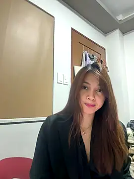 LanySylvia online show from 11-06-25, 02:32