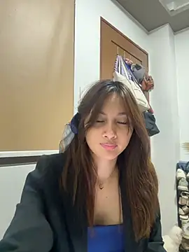 LanySylvia online show from 10-28-25, 03:00