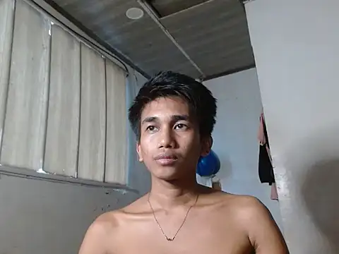 charlie0728 online show from 11-14-25, 08:51