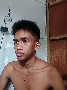 charlie0728 online show from 09-25-25, 02:17