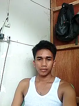 charlie0728 online show from 10-13-25, 05:09