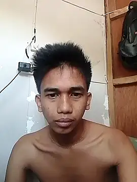 charlie0728 online show from 10-09-25, 12:22