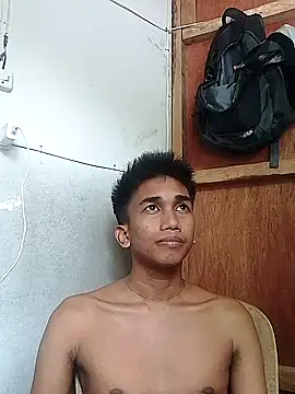 charlie0728 online show from 10-07-25, 12:11