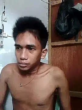 charlie0728 online show from 10-11-25, 12:22