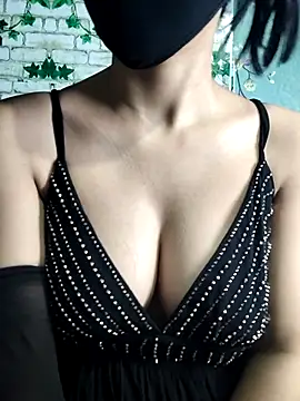 Snapshot of pihu099 chatting on 10-22-25, 10:58 pihu099 online show from 10-22-25, 10:58