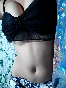 Snapshot of pihu099 chatting on 07-10-26, 08:47 pihu099 online show from 07-10-26, 08:47