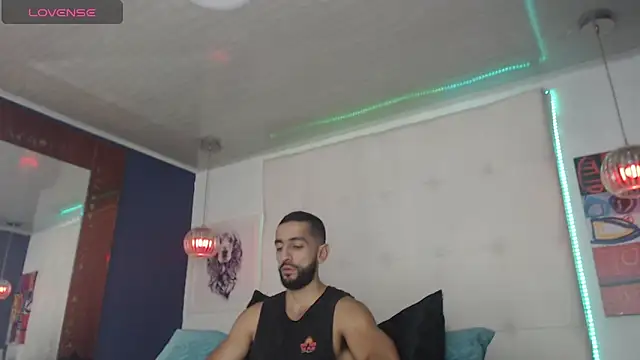 Yiyo10  online show from 03-12-26, 08:57