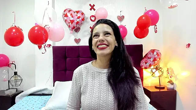 Snapshot of MashaPiink chatting on 02-25-26, 01:33 MashaPiink online show from 02-25-26, 01:33