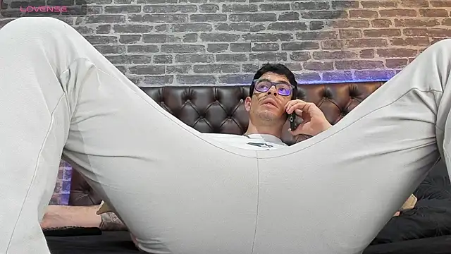 damian bull online show from 05-06-26, 01:04