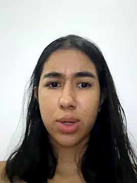 Snapshot of Kassie_Collins chatting on 11-18-25, 10:45 Kassie Collins online show from 11-18-25, 10:45