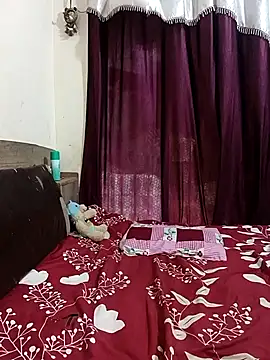 MEERAcle online show from 04-06-26, 04:57