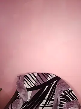 MEERAcle online show from 01-13-26, 05:28