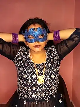 MEERAcle online show from 10-10-25, 01:23