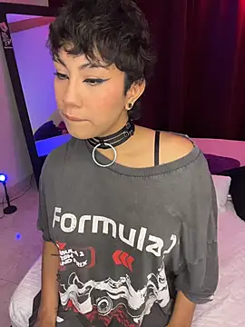 ZahaRose online show from 11-04-25, 02:59