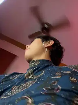 ZahaRose online show from 11-28-25, 03:28