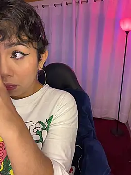 ZahaRose online show from 11-27-25, 02:45