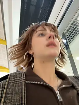 Only April online show from 11-05-25, 11:13