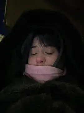 Snapshot of Only_April chatting on 02-01-26, 05:06 Only April online show from 02-01-26, 05:06