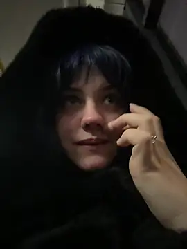 Snapshot of Only_April chatting on 02-28-26, 04:23 Only April online show from 02-28-26, 04:23