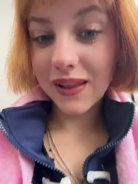 Snapshot of Only_April chatting on 10-06-25, 10:38 Only April online show from 10-06-25, 10:38