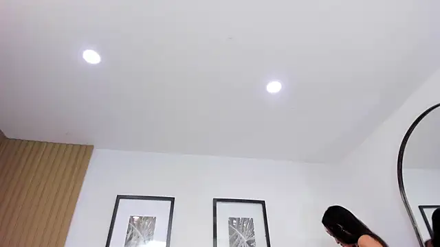 catalina jolie online show from 10-26-25, 03:51