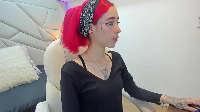 persefone 333 online show from 09-19-25, 08:13