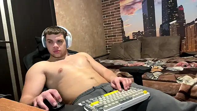 MusclePhantom online show from 02-23-26, 10:32