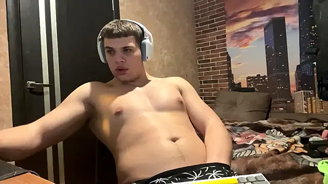 MusclePhantom online show from 02-25-26, 10:09