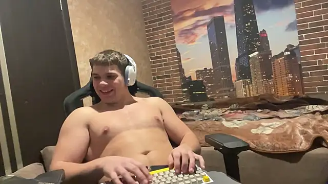 MusclePhantom online show from 01-09-26, 09:44