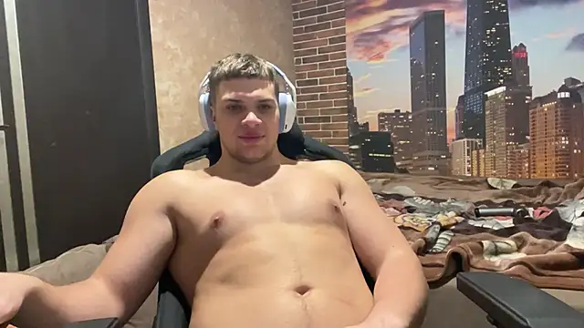 MusclePhantom online show from 11-24-25, 09:37