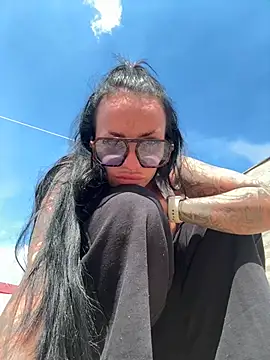 BELLABLACKXUK online show from 05-08-26, 12:42