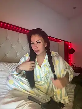 BELLABLACKXUK online show from 04-05-26, 08:48