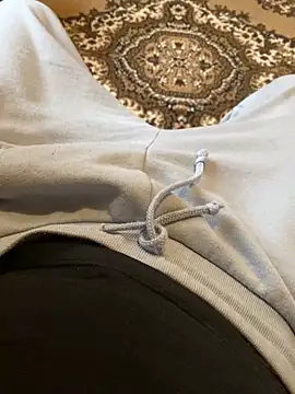 Snapshot of wwwiiilll chatting on 10-19-25, 05:43 wwwiiilll online show from 10-19-25, 05:43