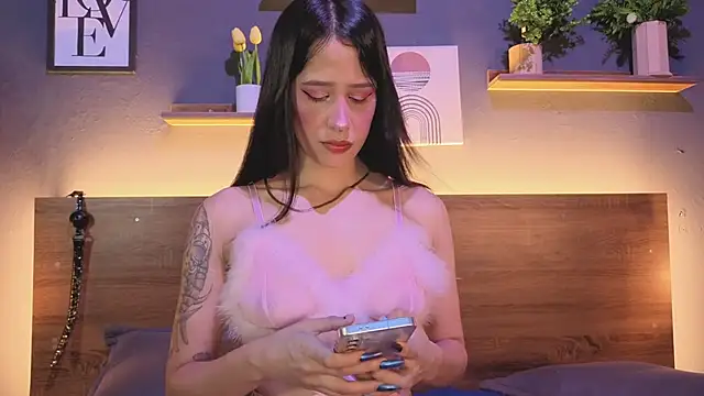 KLOE LUSTX online show from 02-27-26, 09:58