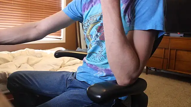 jjjjjfive online show from 05-22-26, 07:56