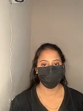 Priya baby0 online show from 12-13-25, 08:04