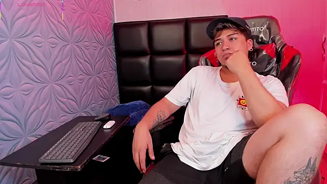 juanmechanic  online show from 03-18-26, 02:30