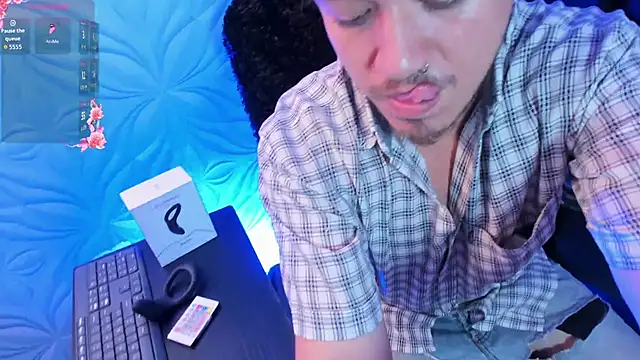 juanmechanic  online show from 05-08-26, 05:55