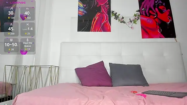 Lucia78couple online show from 10-27-25, 09:49