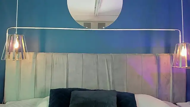 Snapshot of _Maccaa_ chatting on 09-24-25, 11:50 Maccaa online show from 09-24-25, 11:50