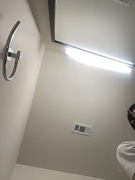 huhgtr online show from 04-05-26, 06:42