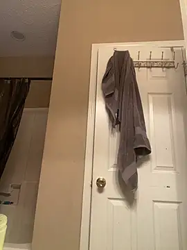 huhgtr online show from 04-11-26, 01:15