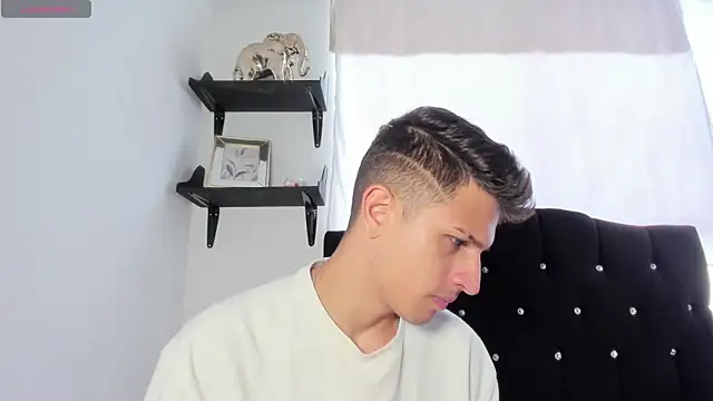 kevin ahss online show from 04-09-26, 04:13