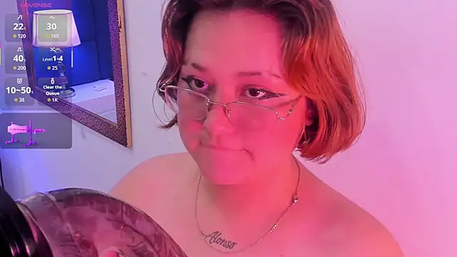 isa grey  online show from 10-04-25, 03:46